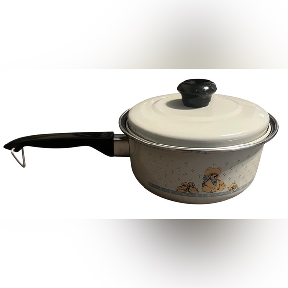 Tienshan Teddy Bear Metal Pot with Lid Vintage Collectors RARE! - Picture 1 of 10